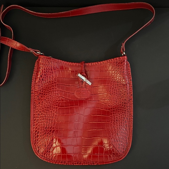 Longchamp Le Roseau Red Croc-Embossed Crossbody Bag - Picture 3 of 7